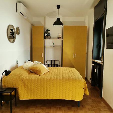 Guesthouse Tree Rooms Industrial Бергамо Экстерьер фото