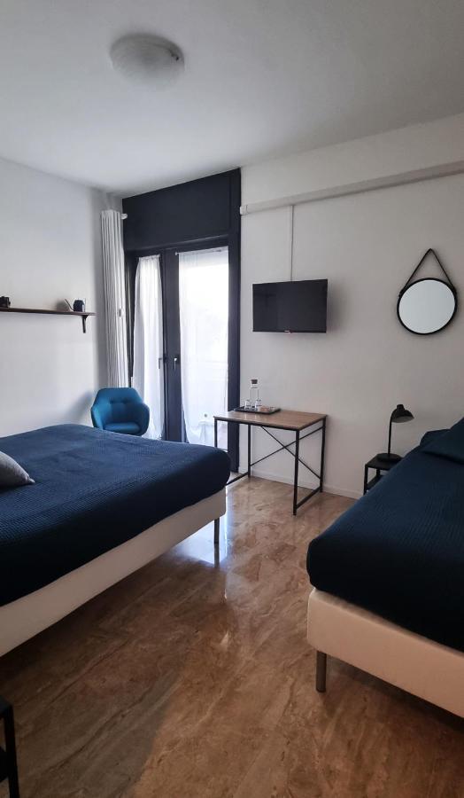 Guesthouse Tree Rooms Industrial Бергамо Экстерьер фото